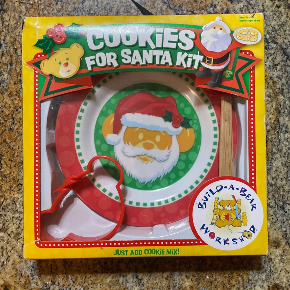 Build-A-Bear workshop BAB Santa cookie making kit. 2013